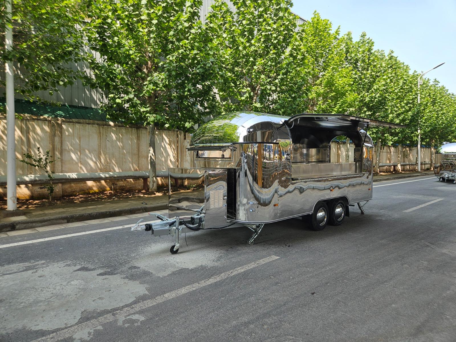 Airstream food trailer exterior 9